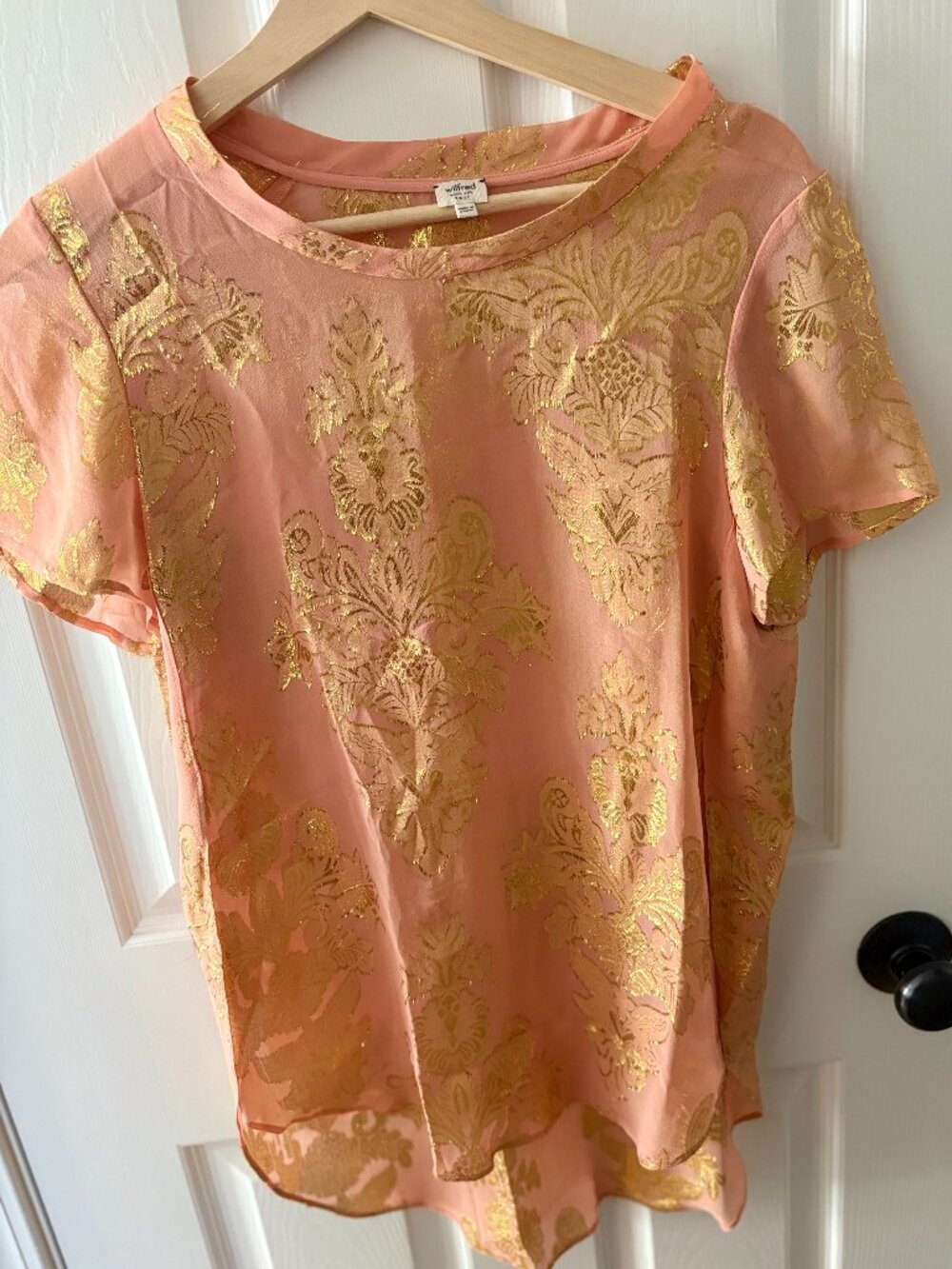 Wilfred Aritzia Silk Foil Blouse Peach Gold Metallic Floral